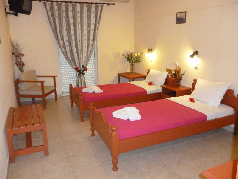 Tom & John Center Lejlighedshotel 4*